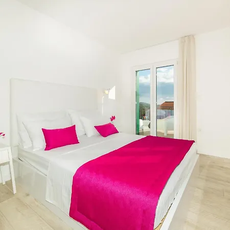 Stunning In With Wifi Primosten