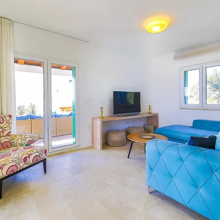 Stunning In With Wifi Holiday home Primosten