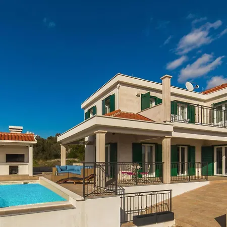 Holiday home Stunning In With Wifi