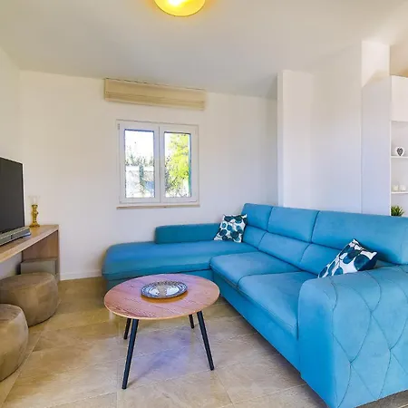 Stunning In With Wifi Holiday home *