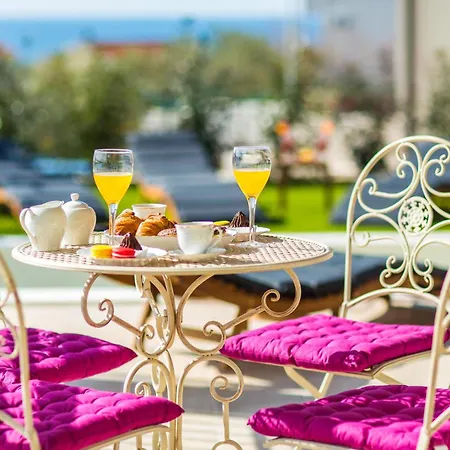 Stunning In With Wifi Holiday home