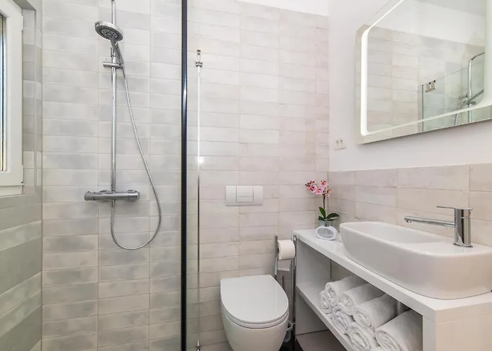 Stunning In With Wifi Holiday home